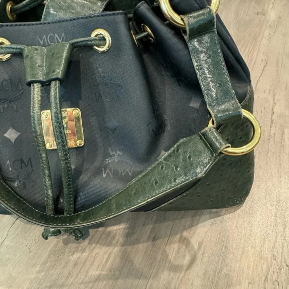 MCM BUCKET BAG LEATHER MEDIUM - Picture 2 of 14